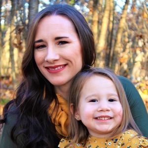 Meet your Posher, Becky